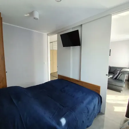 Perfektmari Moderner Piast 5 Apartman *